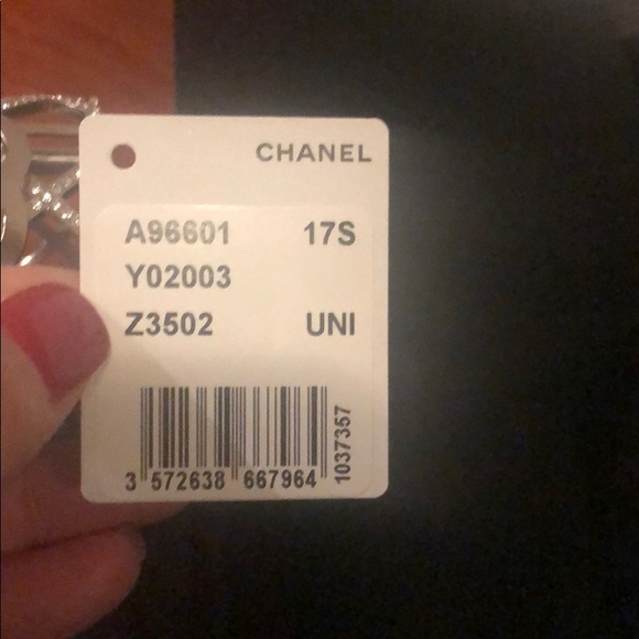 CHANEL Crystal Bracelet - Picture 5 of 8